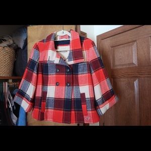 Beautiful checkered plaid fall jacket